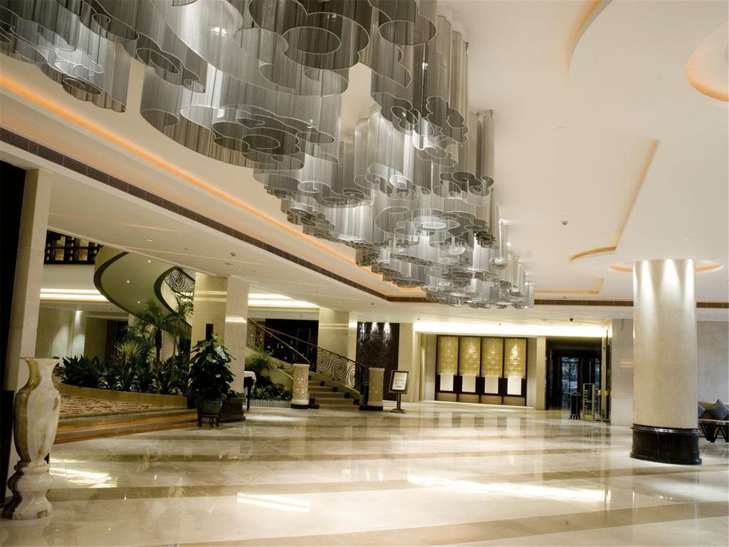 Southern Club Hotel Гуанджоу Екстериор снимка