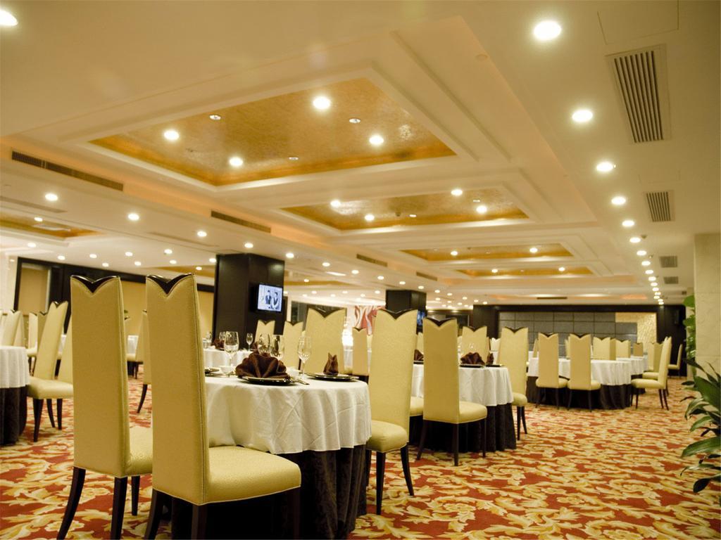 Southern Club Hotel Гуанджоу Екстериор снимка