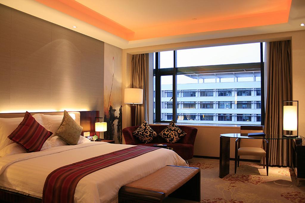 Southern Club Hotel Гуанджоу Екстериор снимка
