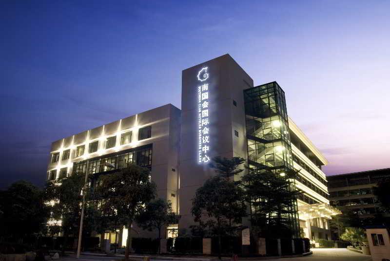 Southern Club Hotel Гуанджоу Екстериор снимка